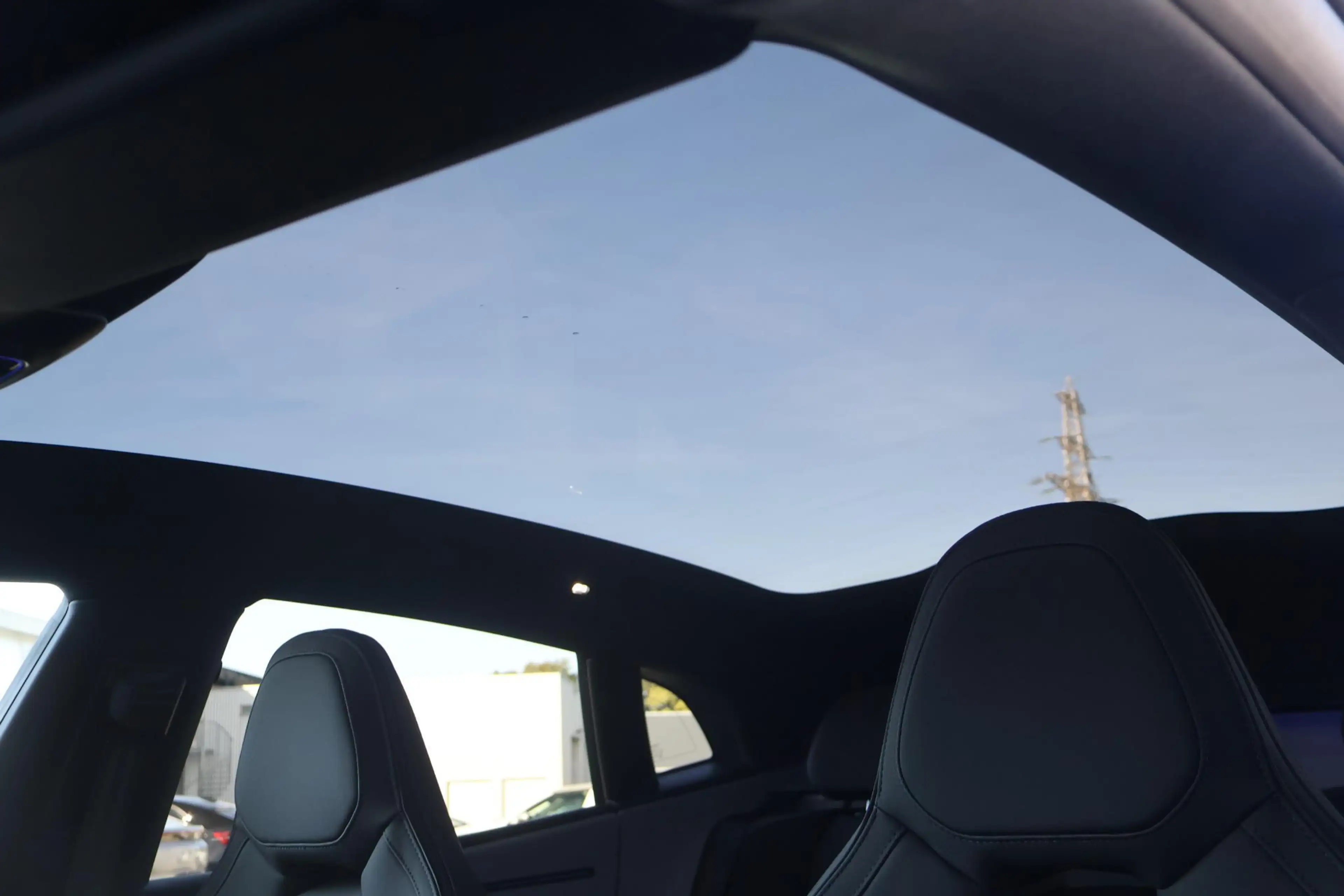 Polestar 4 Long Range Single motor Plus 100 kWh | Pilot | Hea — photo 8
