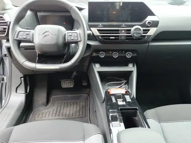 Citroen C4 view 10