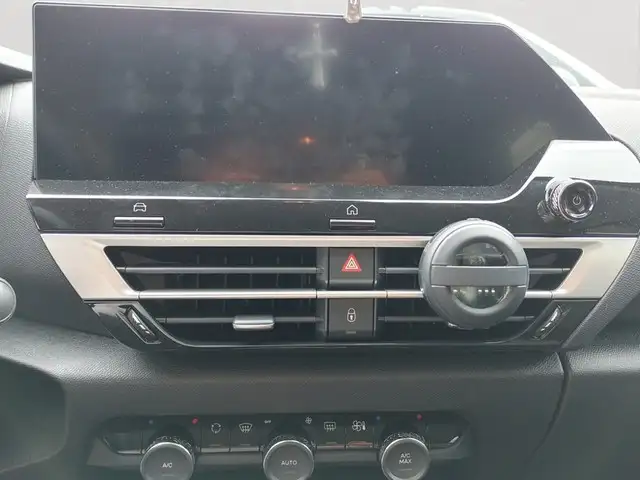 Citroen C4 view 13