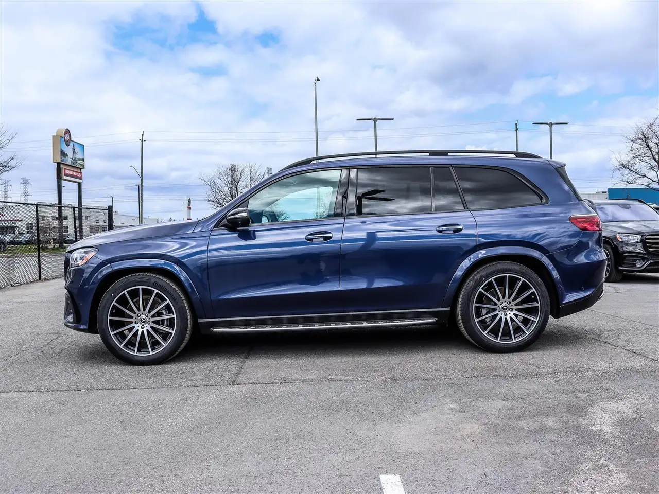 Mercedes-Benz GLS снимка Mercedes-Benz GLS