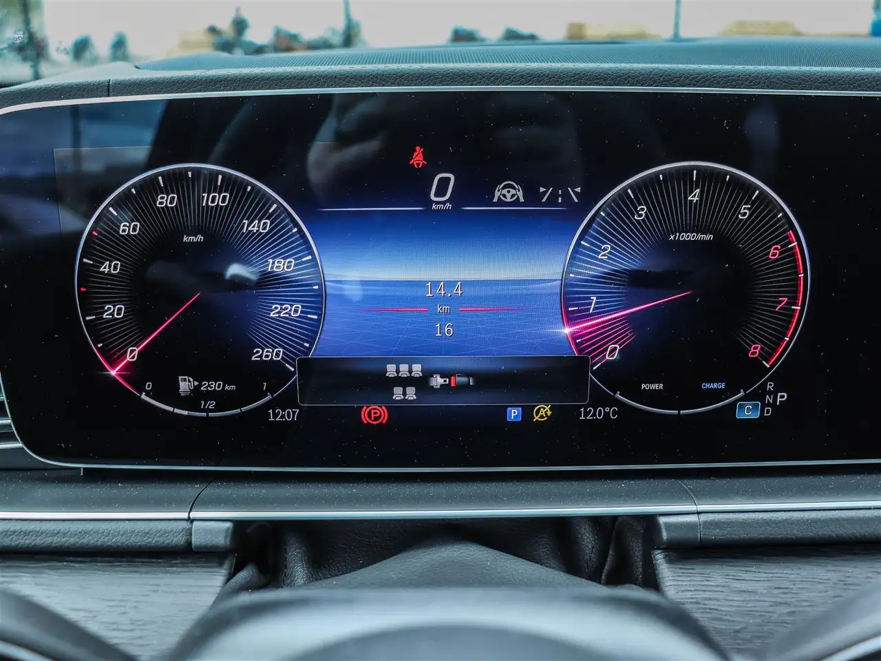 Mercedes-Benz GLS снимка Mercedes-Benz GLS