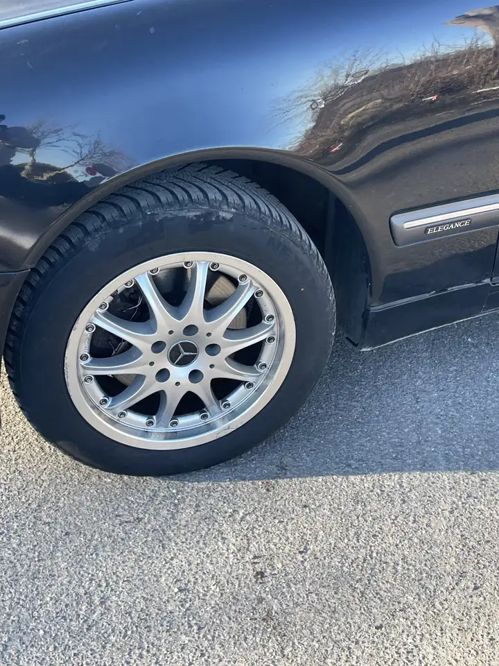 Mercedes-Benz E 320 T Elegance 4-Matic, foto 12