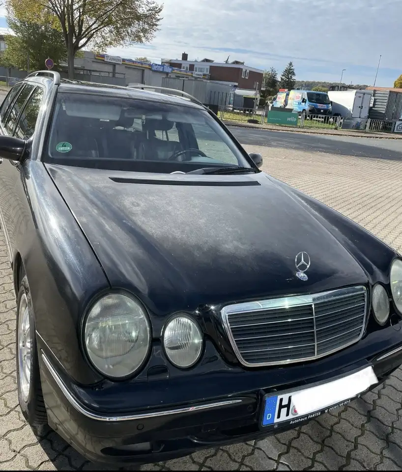 Mercedes-Benz E 320 T Elegance 4-Matic, foto 10