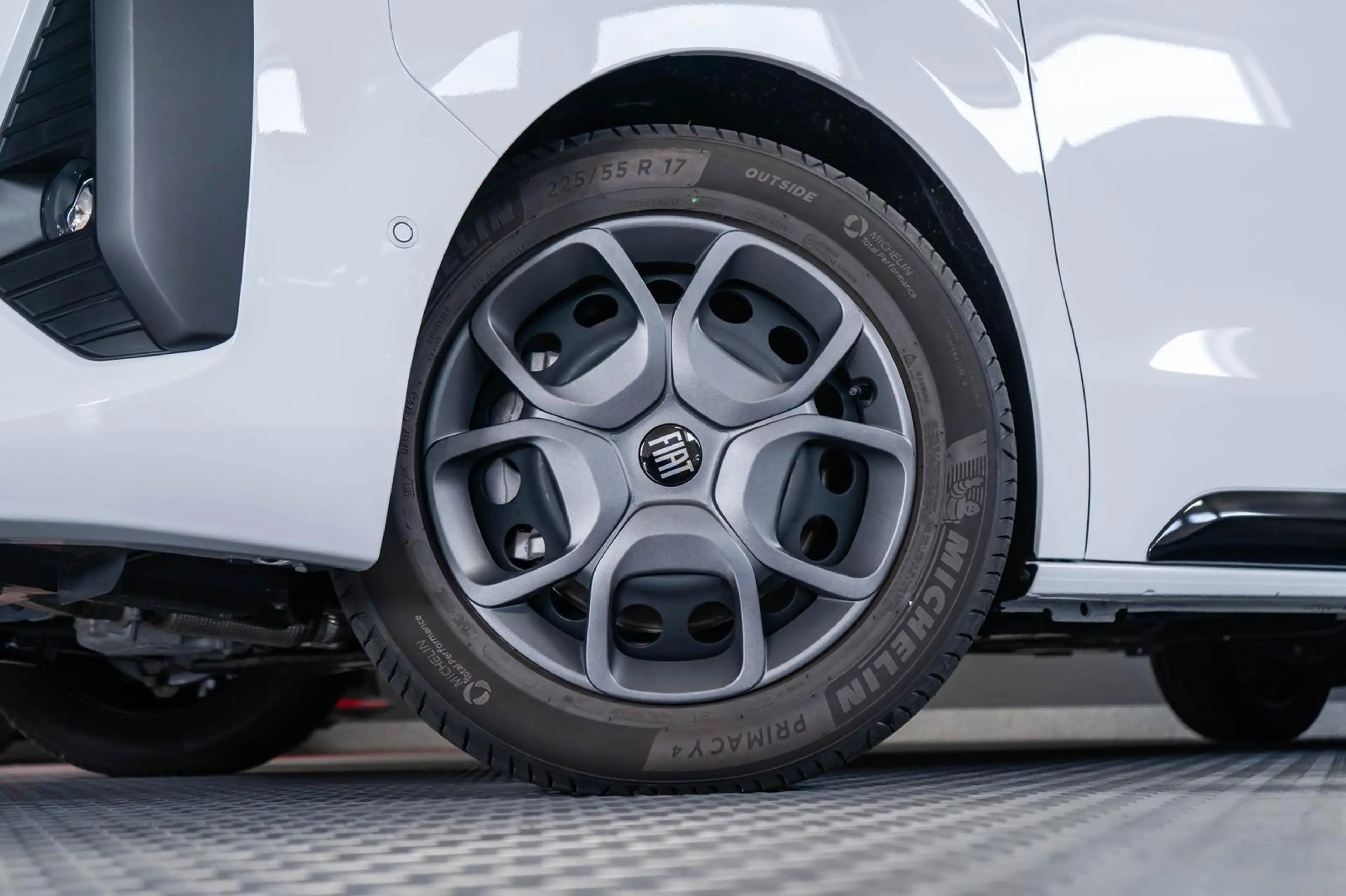 Fiat Ulysse 2.0 BLueHDi KAMERA 9-SITZE 2xSCHIEBETÜR — photo 2