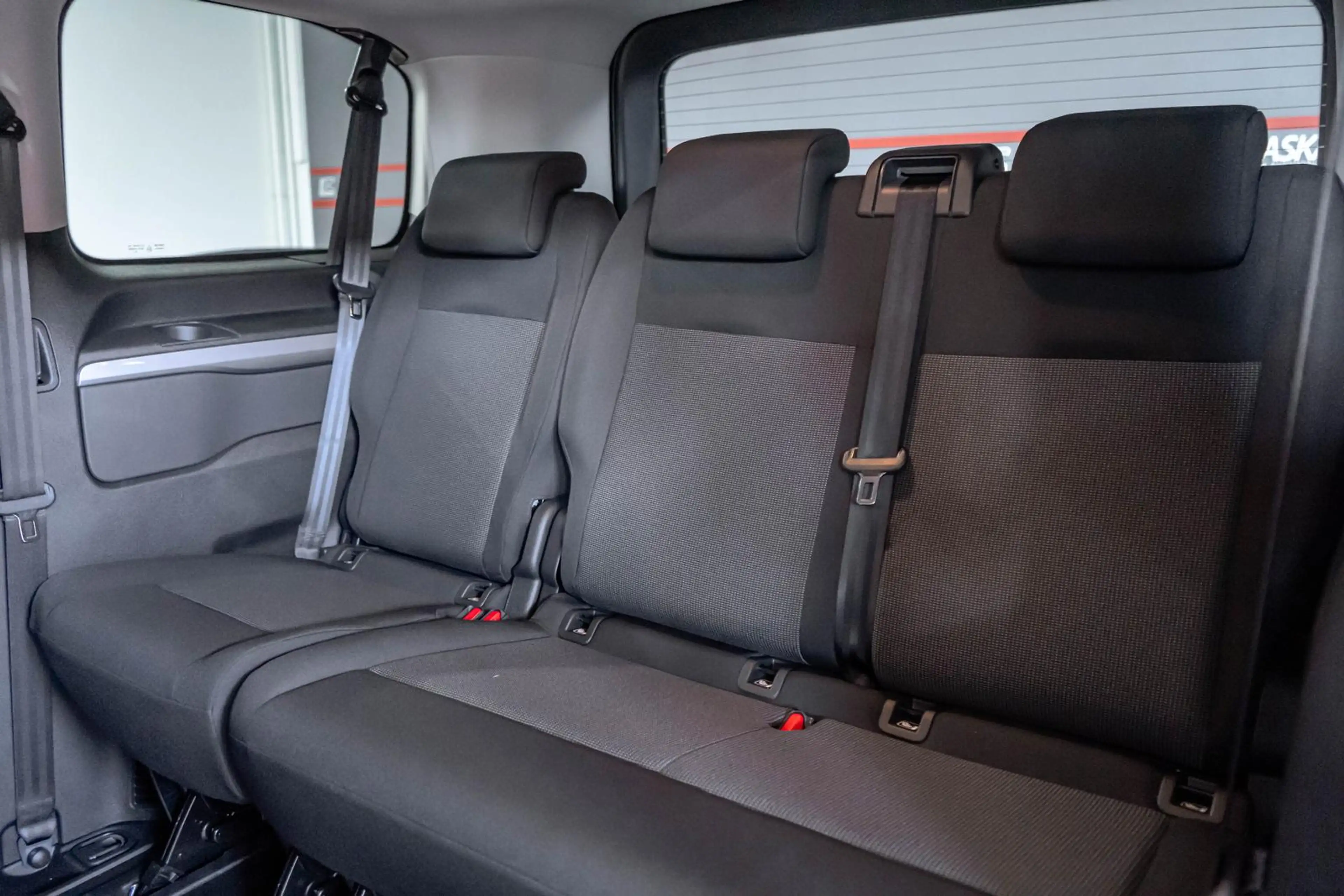 Fiat Ulysse 2.0 BLueHDi KAMERA 9-SITZE 2xSCHIEBETÜR — photo 14