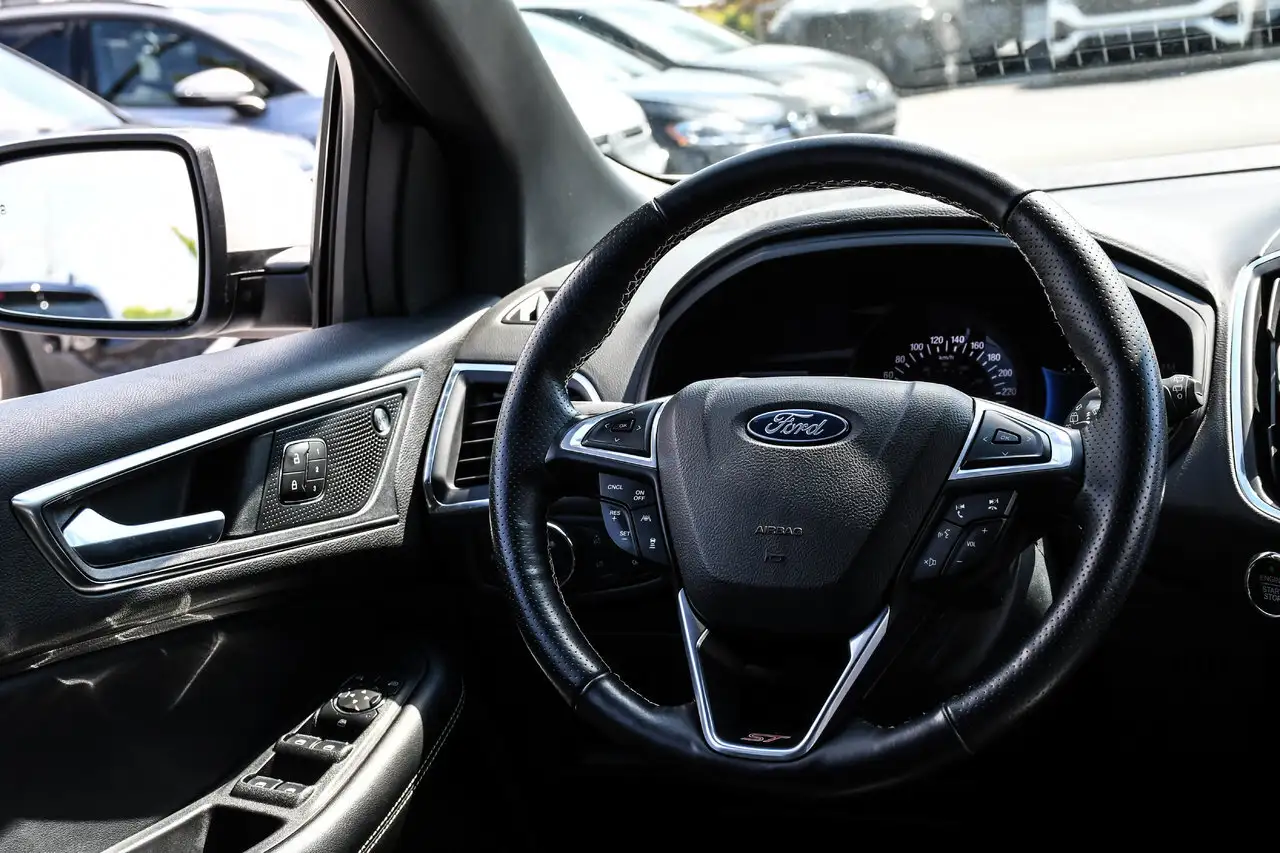 Ford Edge снимка Ford Edge