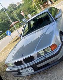 BMW 735i , 3500cc, 235cv, TARGA ORO ASI V8