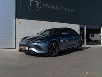 82.5 kWh l Design l Pano l Ventilated