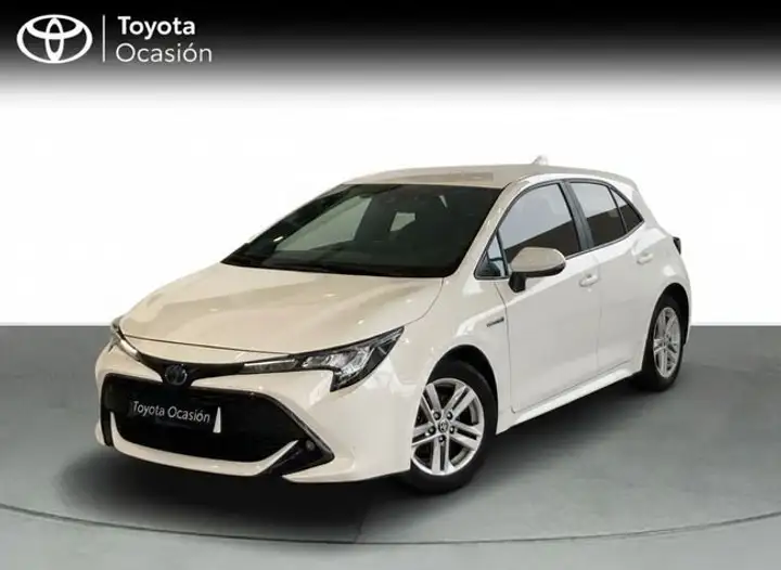 Toyota Auris 2021