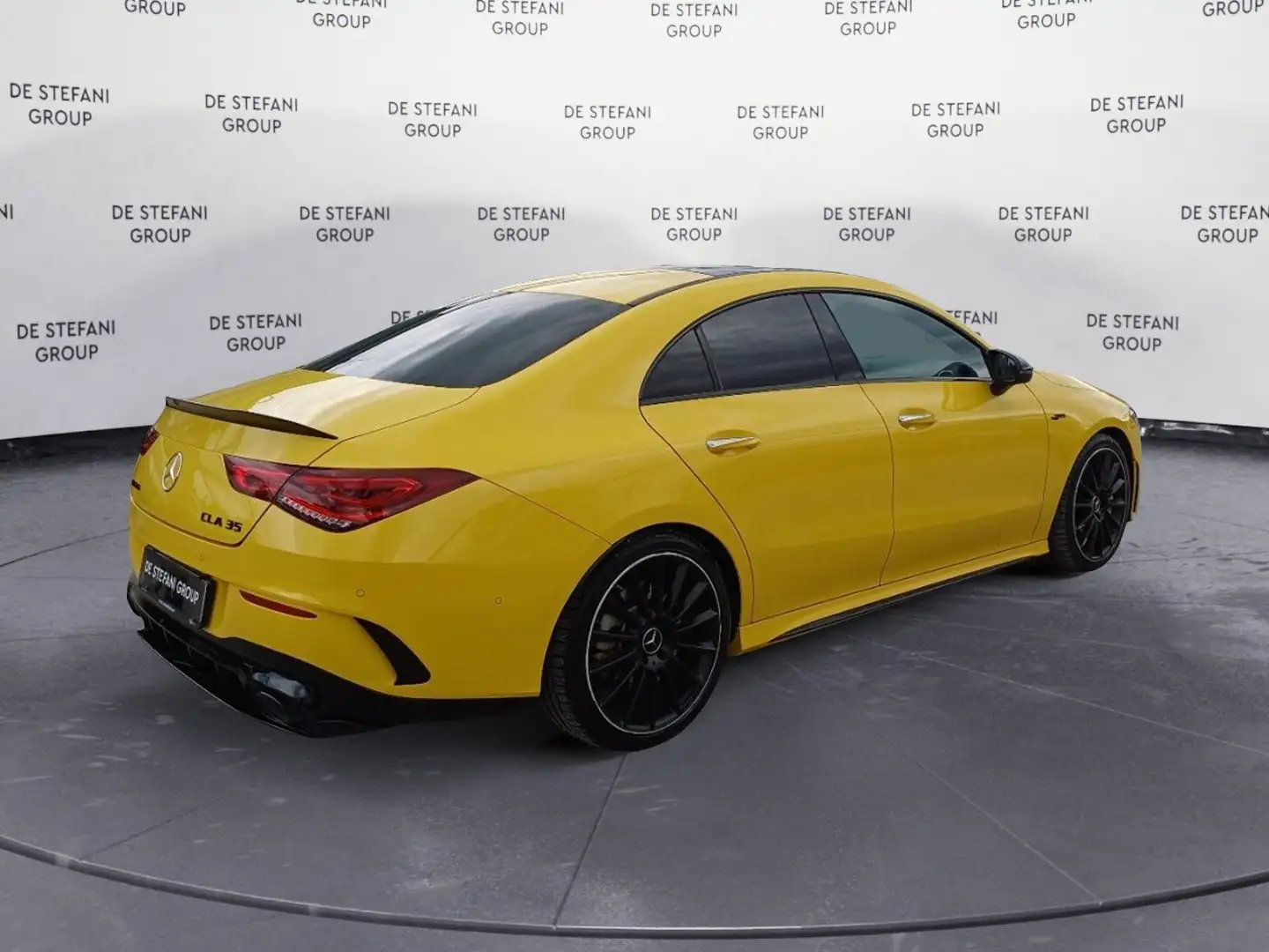 Mercedes-Benz CLA 35 AMG CLA 35 AMG 4Matic Night Package II Giallo - 2
