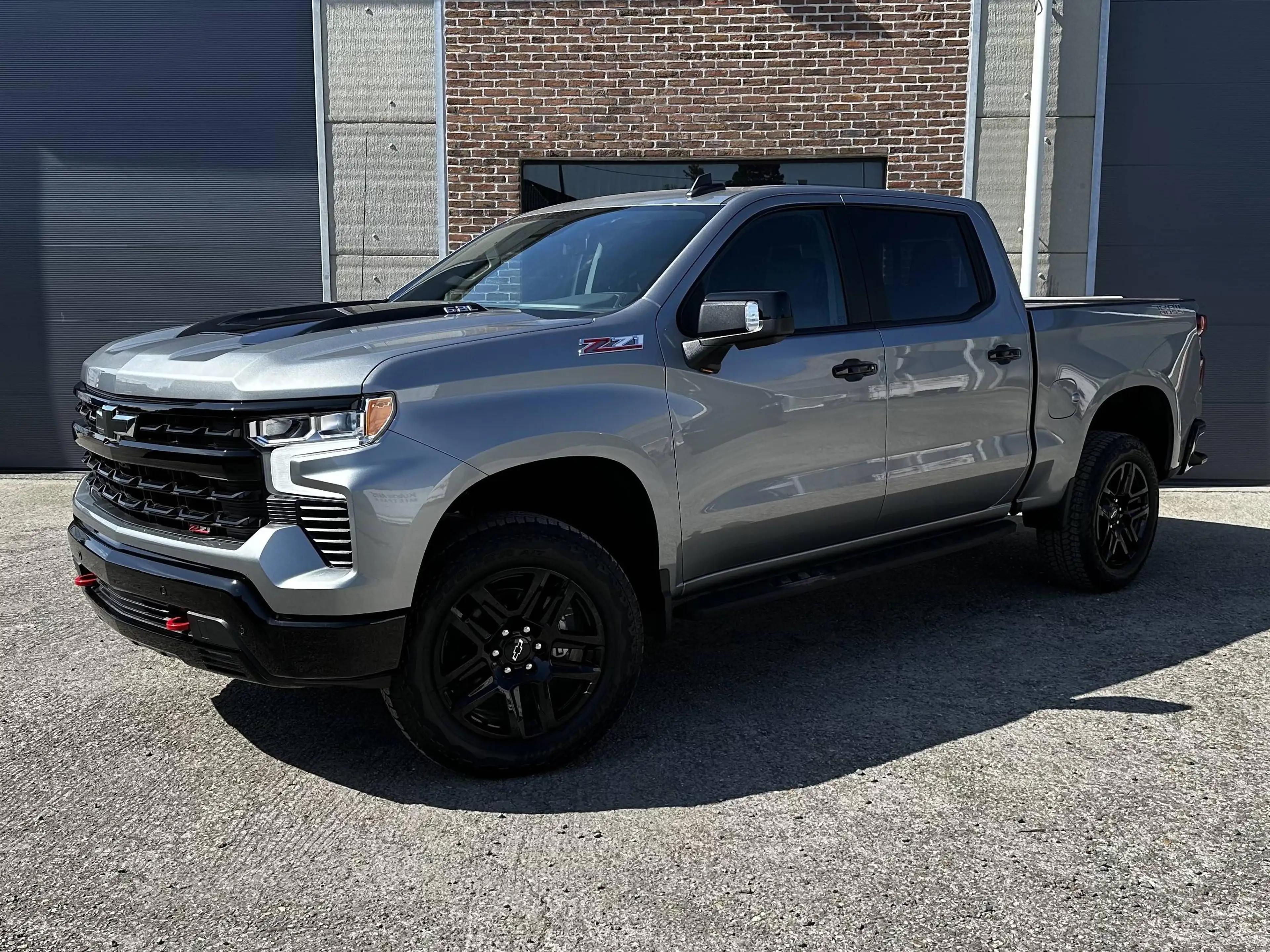 Chevrolet Silverado Trail Boss Crew Cab 6.2 L - V8 €59.900 ,-excl btw