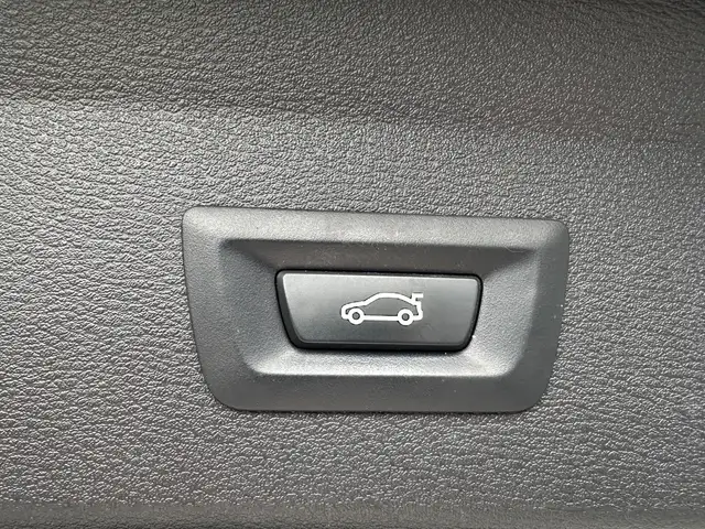 BMW X1 view 25