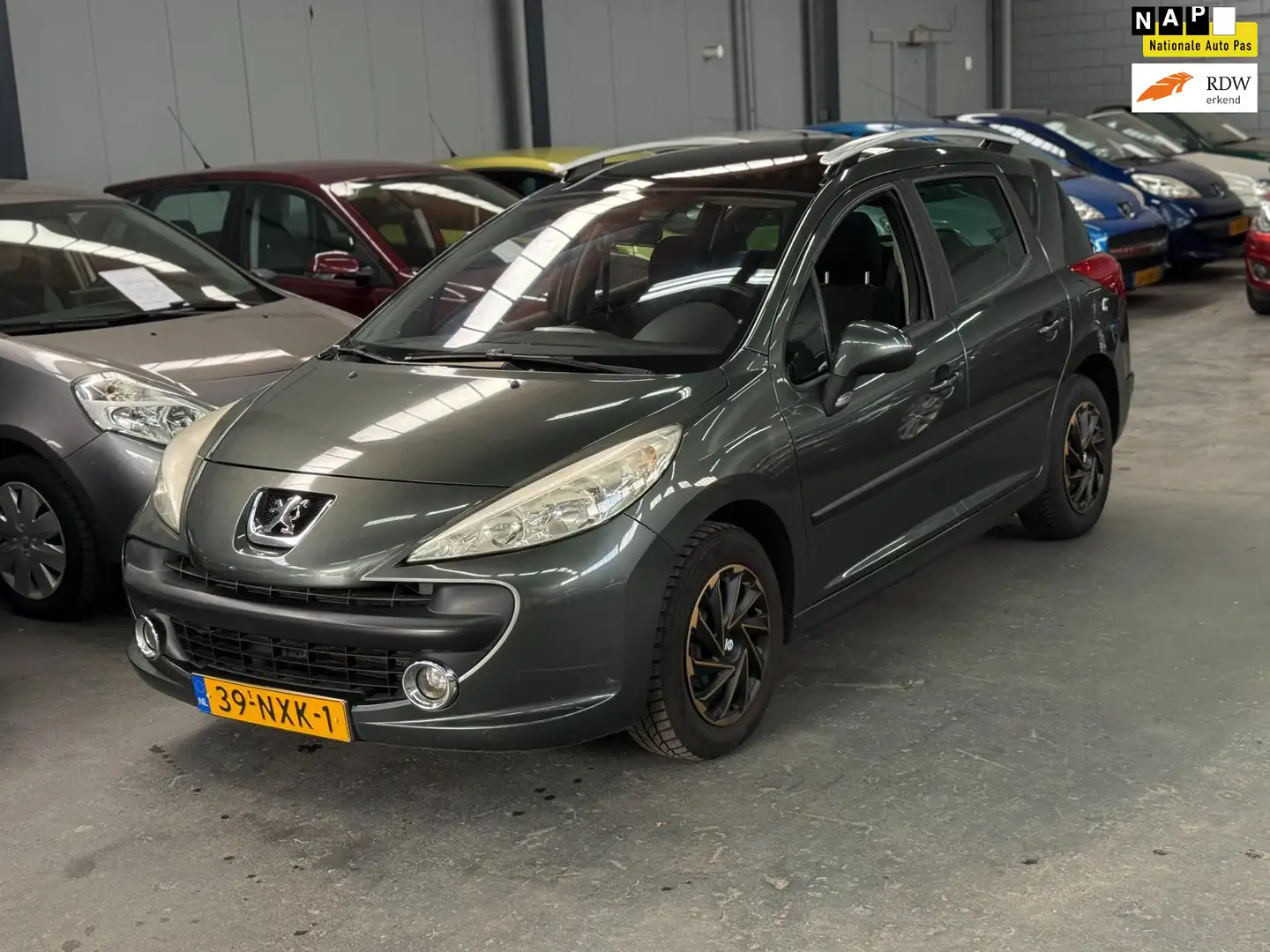 Peugeot 207 SW 1.4 VTi X-line APK NAP PANO Grigio - 1