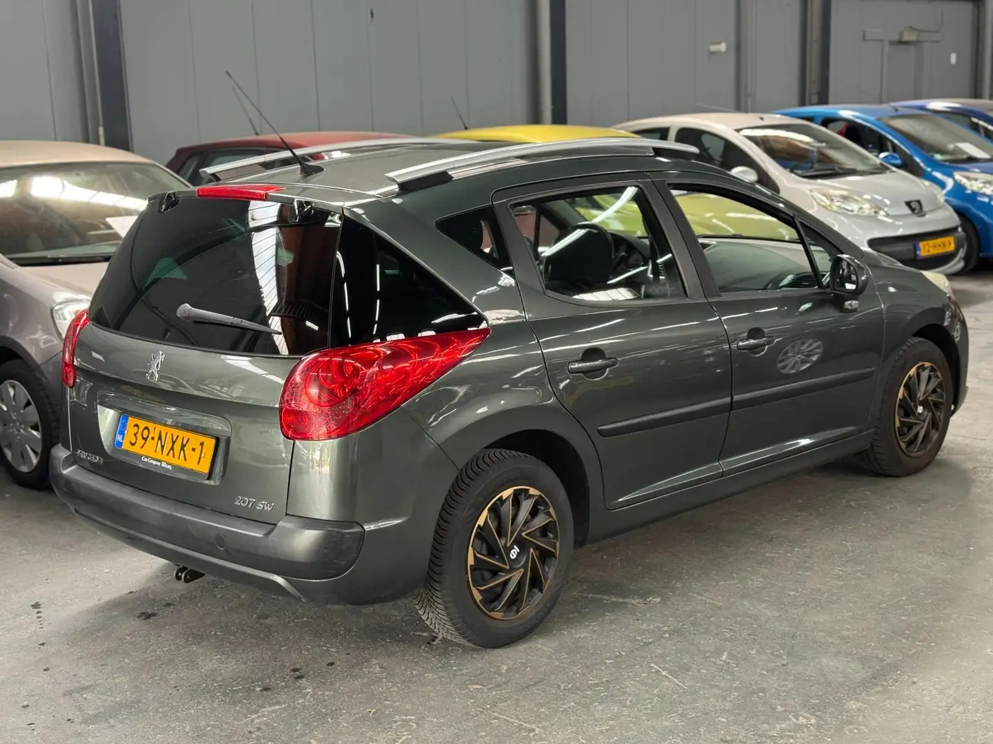 Peugeot 207 SW 1.4 VTi X-line APK NAP PANO Grigio - 2