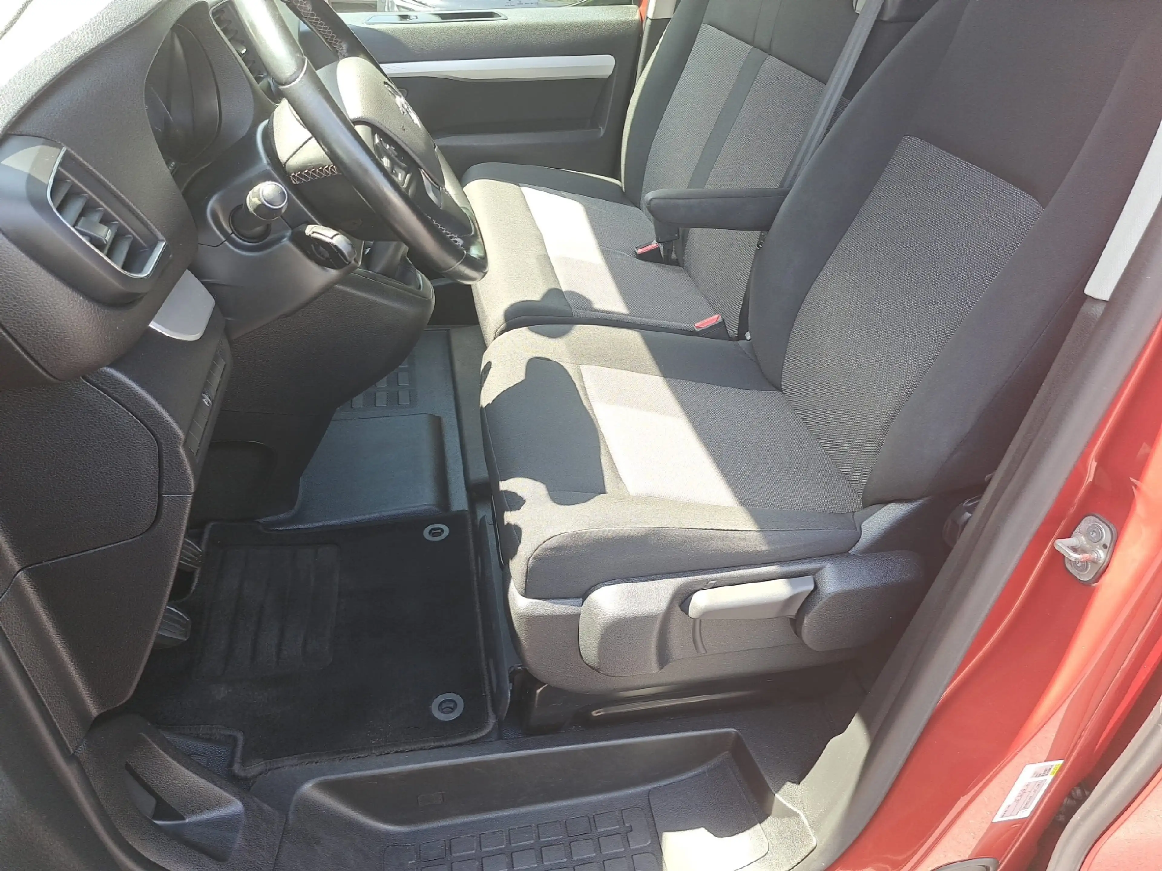 Opel Zafira Life 2.0 D Selection M *6-SITZER*PDC*KLIMA — photo 9