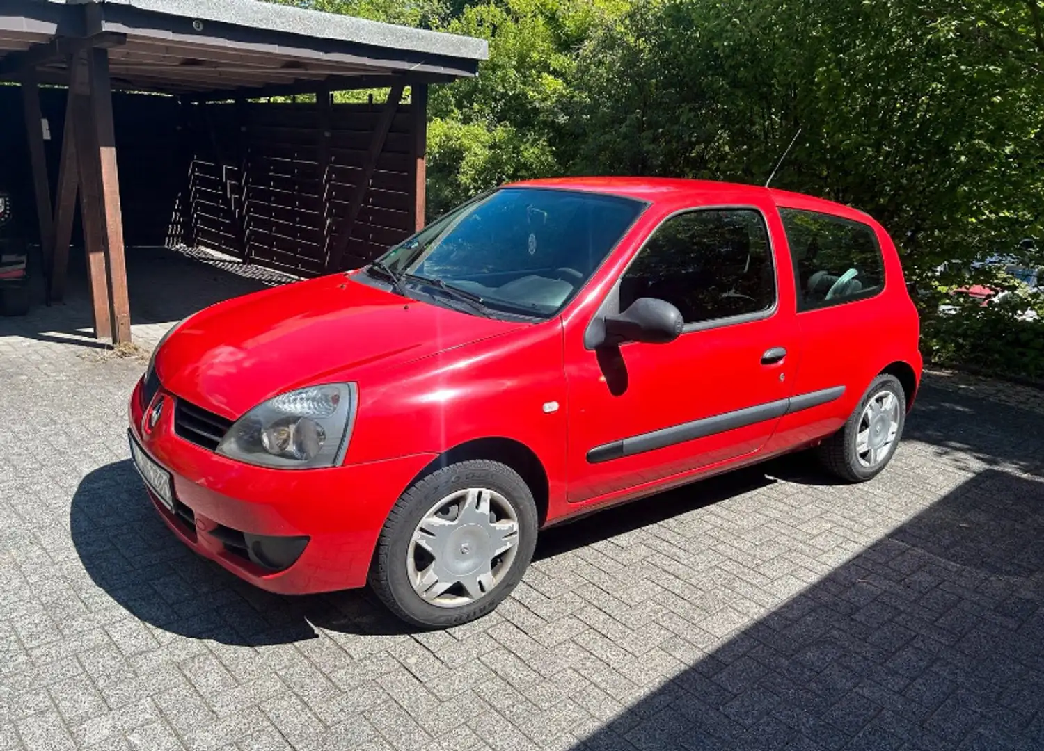 Renault Clio Renault Clio 2012 TÜV neu, top gepflegt - 1