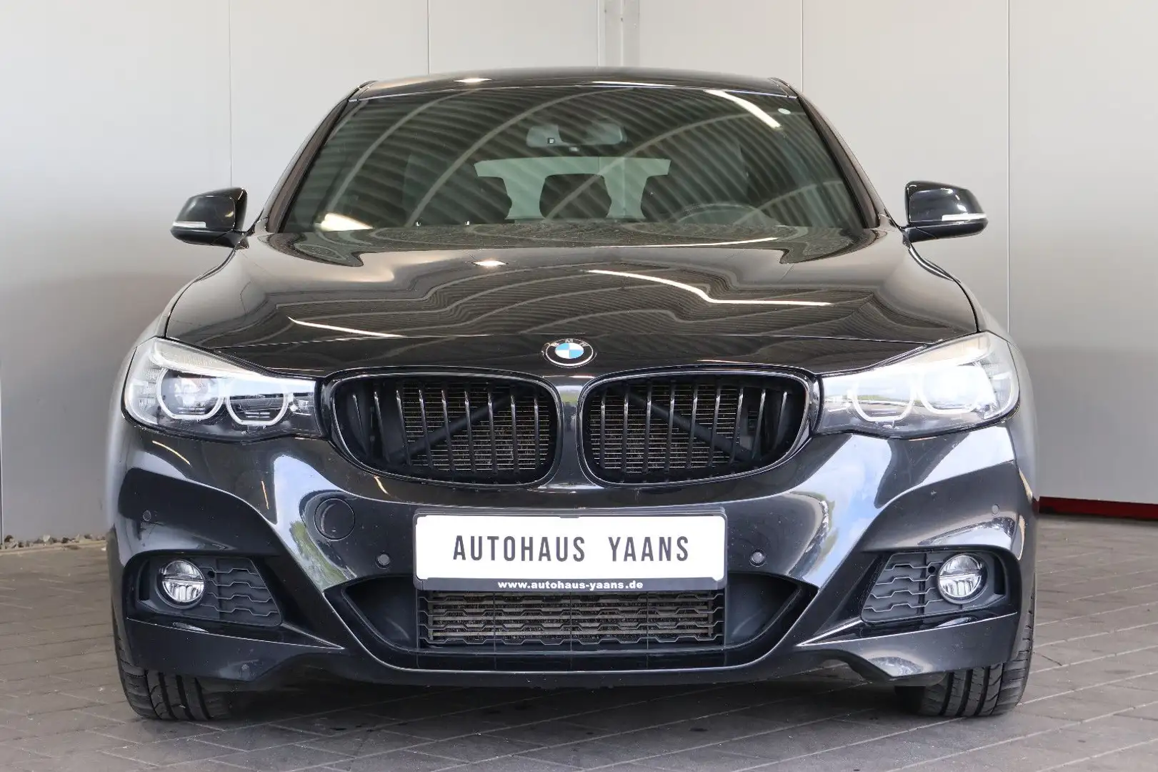 BMW 330 d GT xDrive M Sport DIGITAL+HUD+KAM+LED+19" Negro - 2