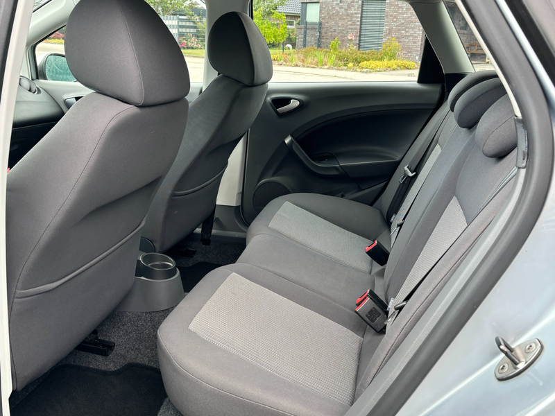 SEAT Ibiza Style Klima+ SHZ+ Tempo+ TÜV+AU NEU+++ — photo 6