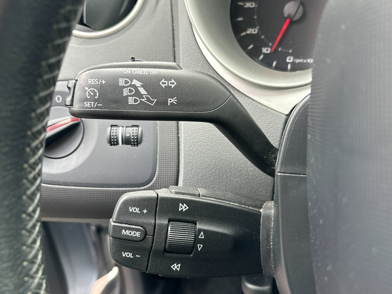SEAT Ibiza Style Klima+ SHZ+ Tempo+ TÜV+AU NEU+++ — photo 13