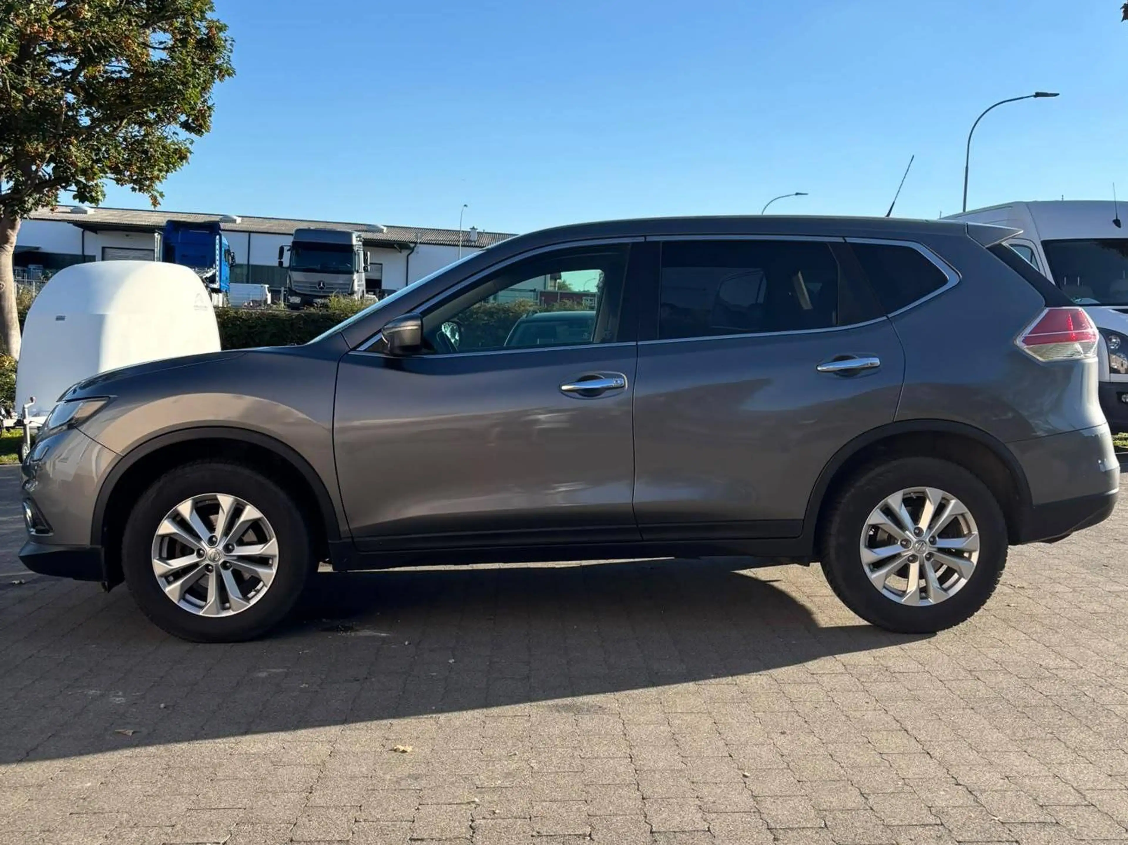 Nissan X-Trail Acent*ALLRAD*SITZHEIZUNG*GETRÄNKEKÜHLUNG*BLUETOOTH*PDC*ALU* — photo 4