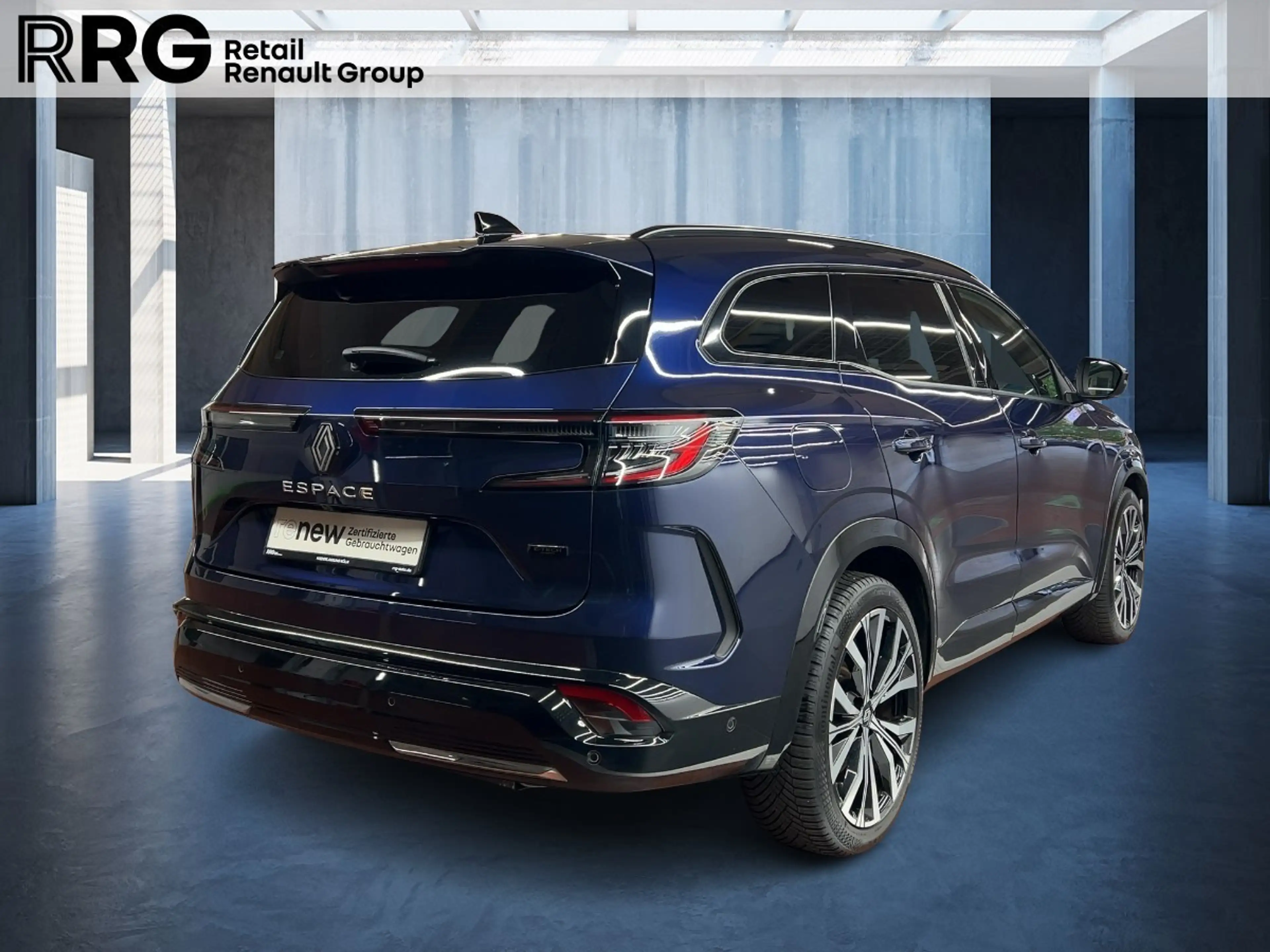 Renault Espace ICONIC E-TECH FULL HYBRID 200 PANORAMADACH — photo 5