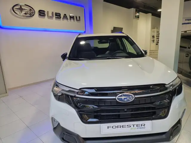 Subaru Forester 2.0i Hybrid Touring CVT