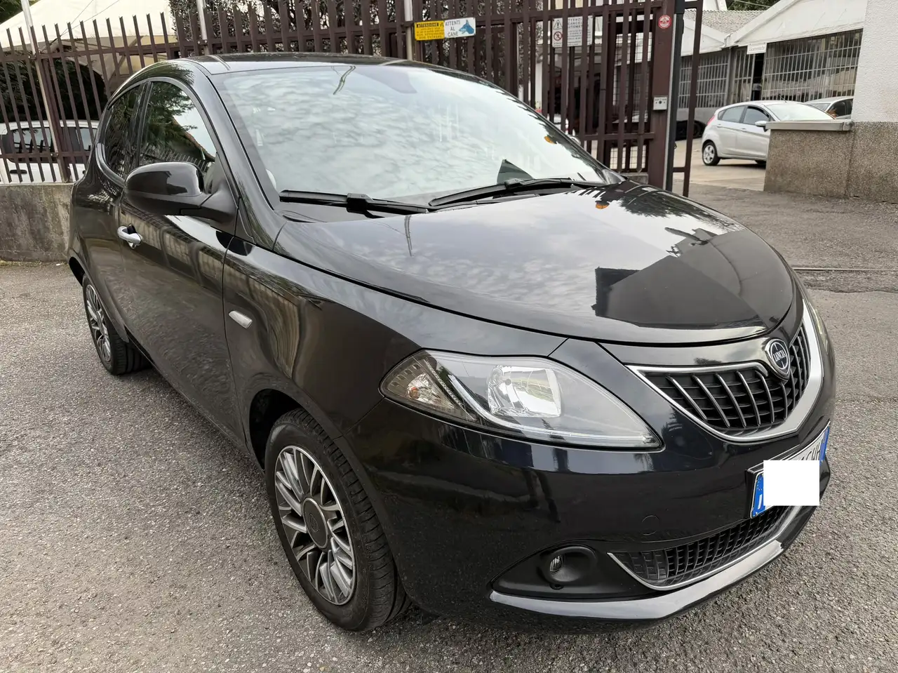Lancia Ypsilon 2023