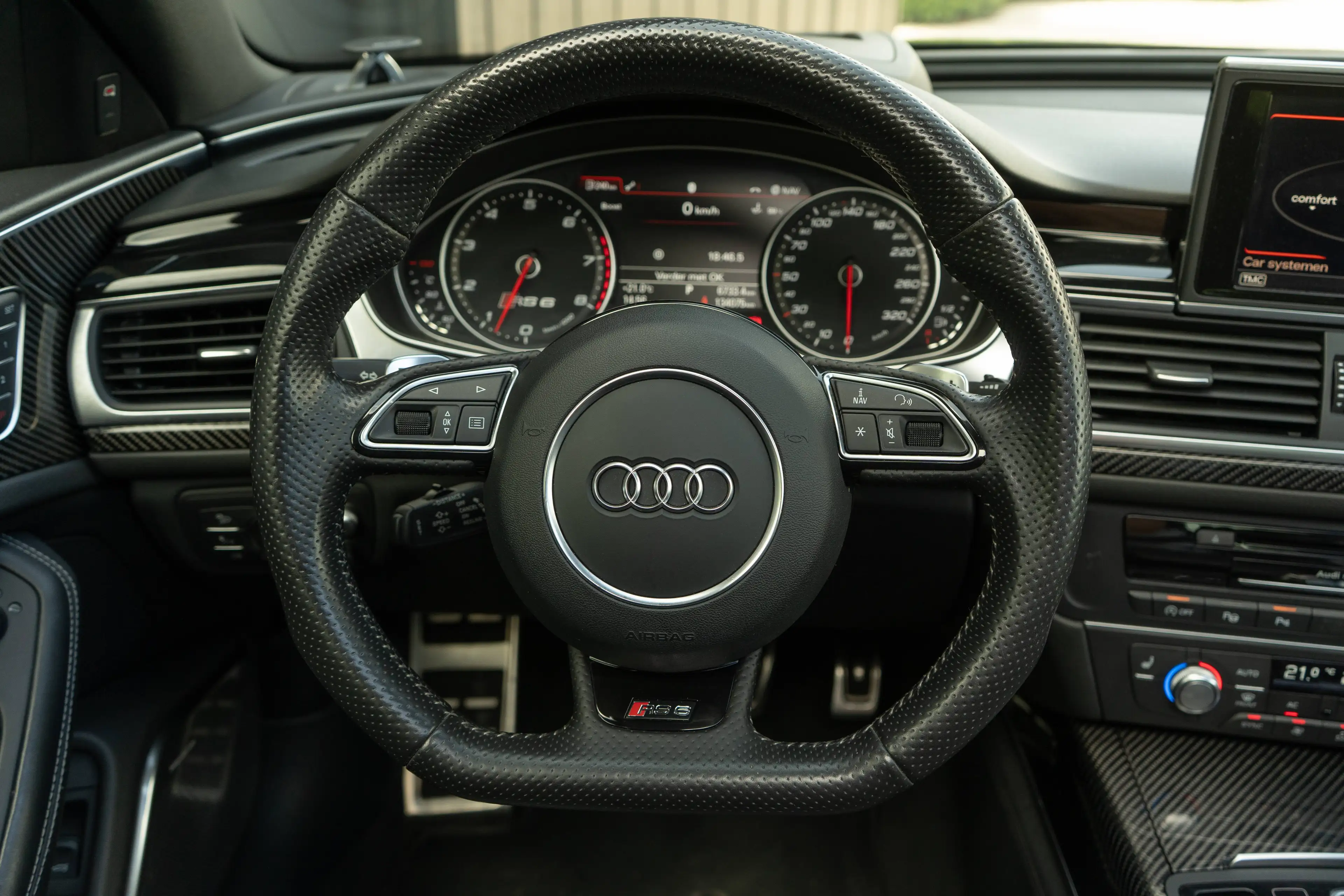 Audi RS 4.0 TFSI RS6 561PK Quattro 2013 Pano B&O ACC Headup Leder — photo 10