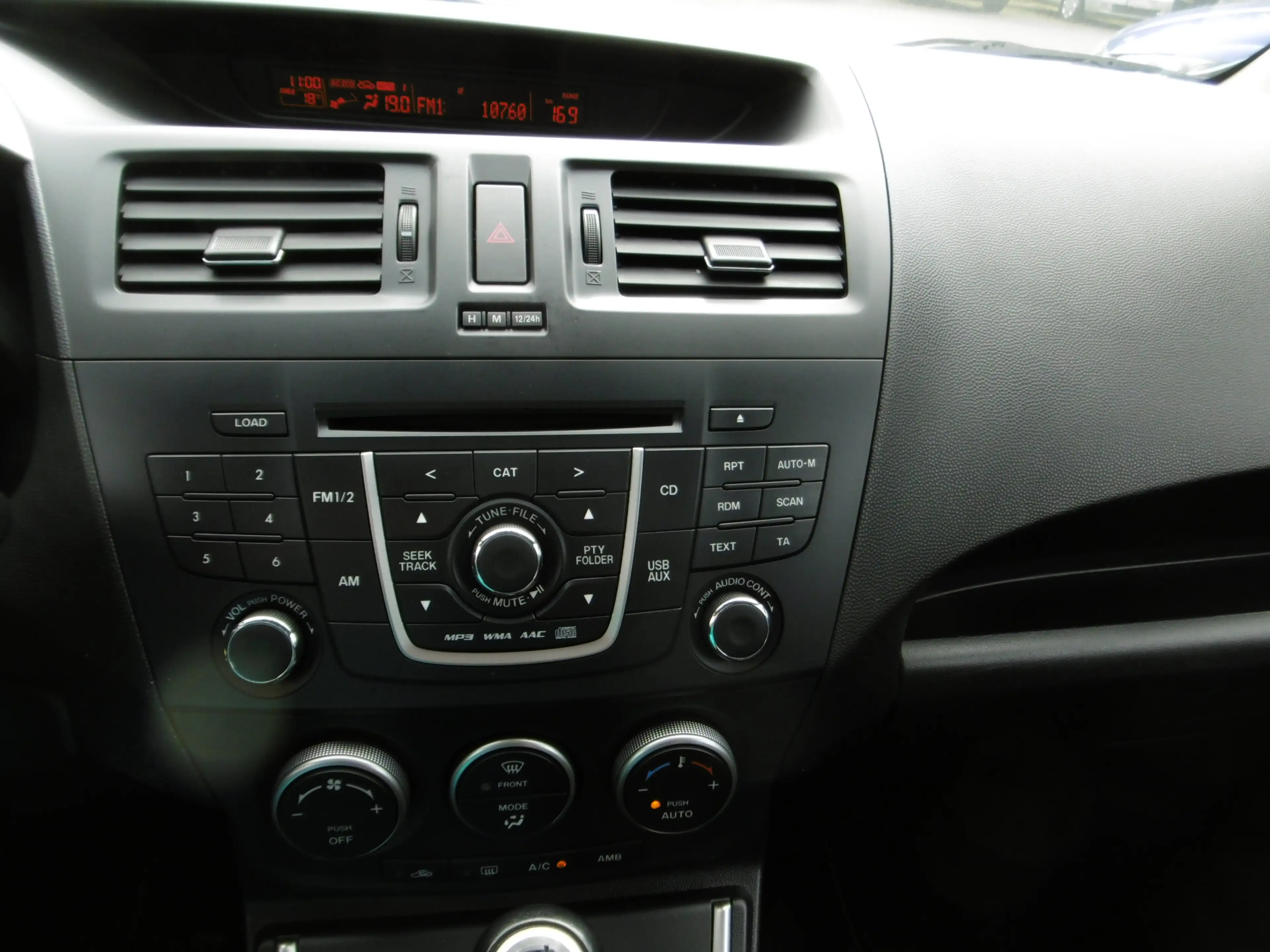 Mazda 5 Kenko 2.0 Automatik. 7-Sitzer Tempomat PDC — photo 11