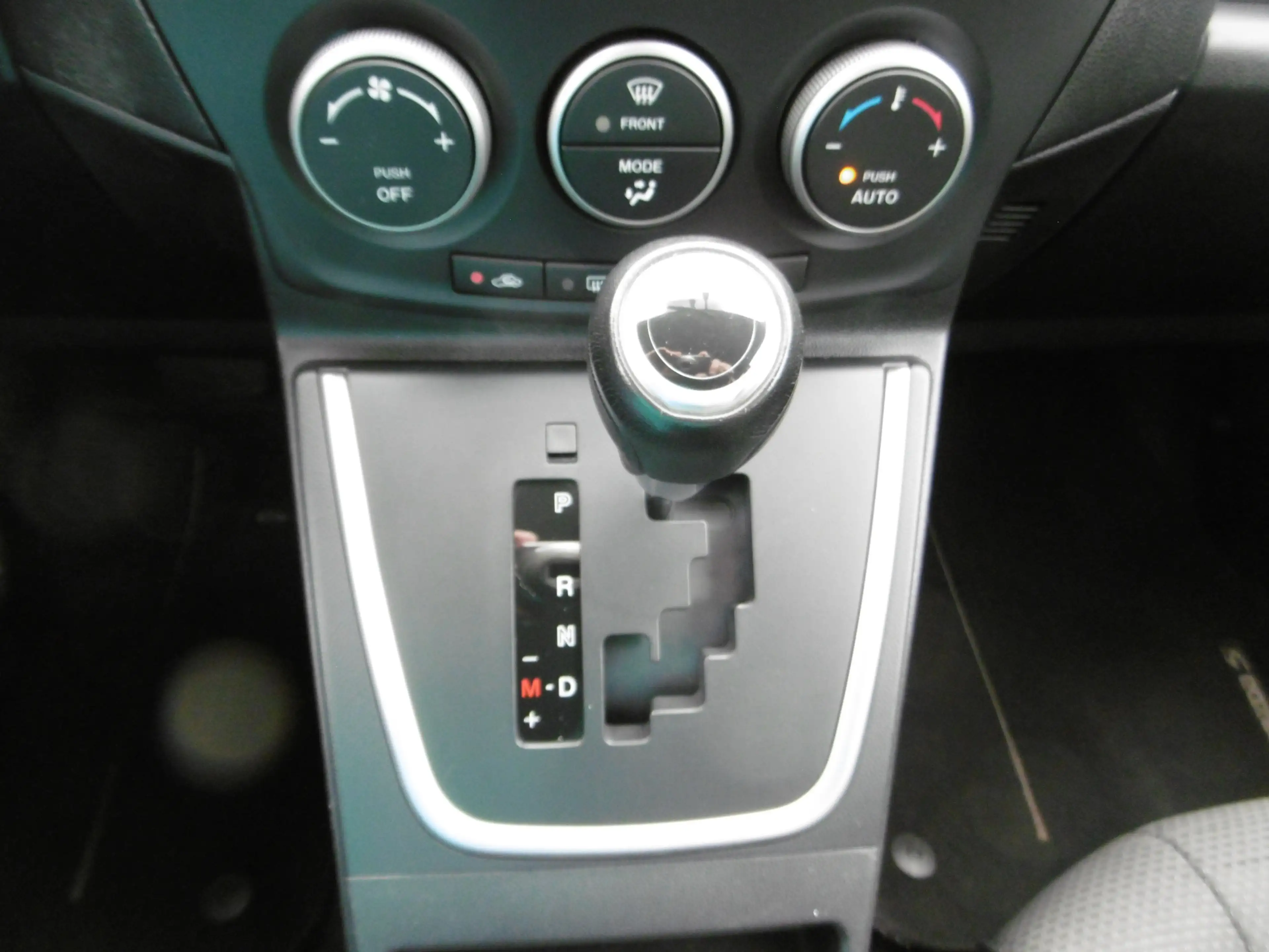 Mazda 5 Kenko 2.0 Automatik. 7-Sitzer Tempomat PDC — photo 12
