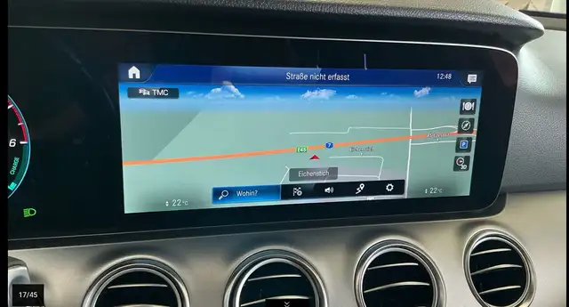 Mercedes-Benz E-Class view 10