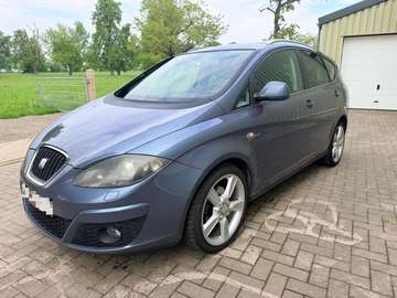 2.0 TDI DPF DSG Sport