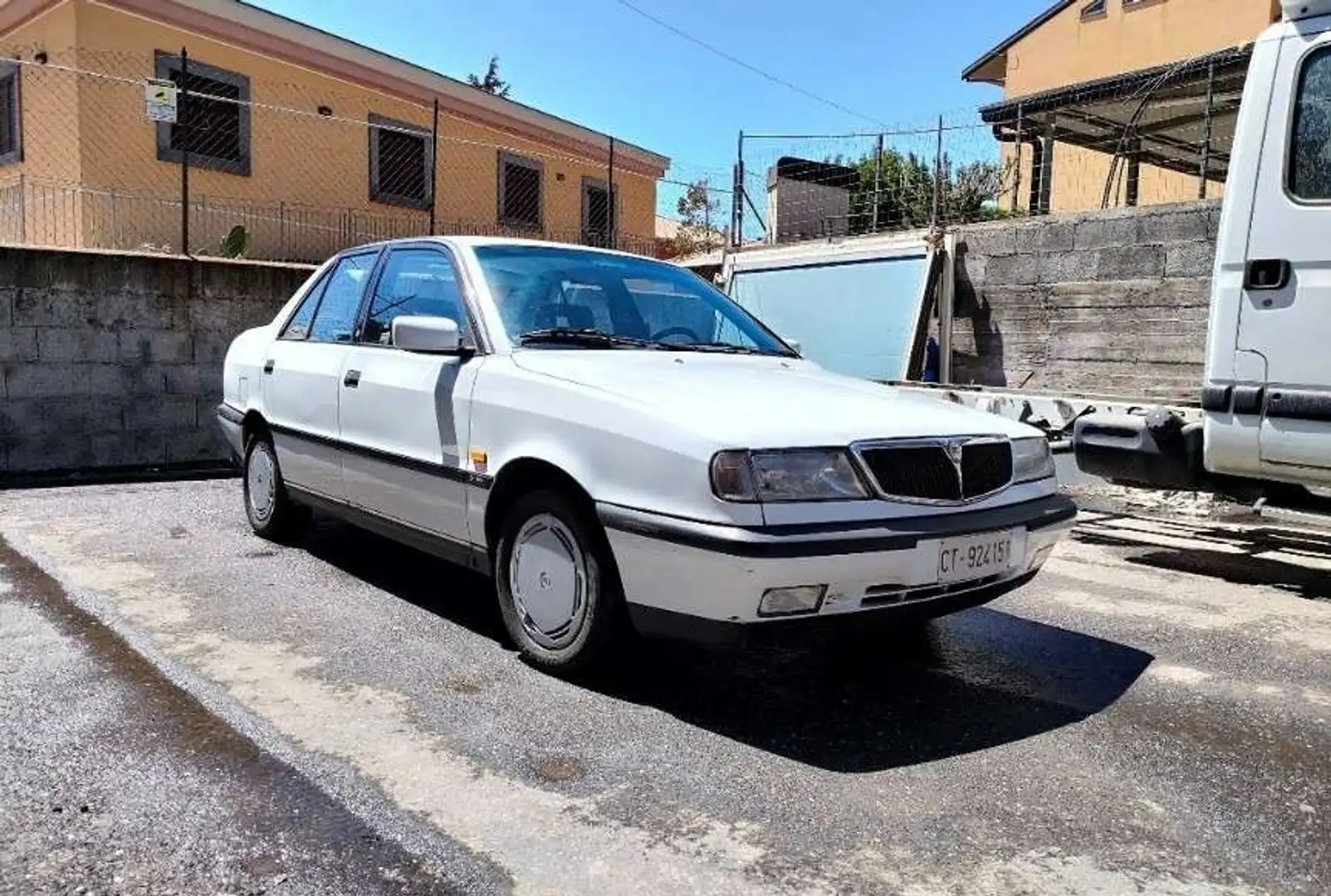 Lancia Dedra 1.8 ie - 2