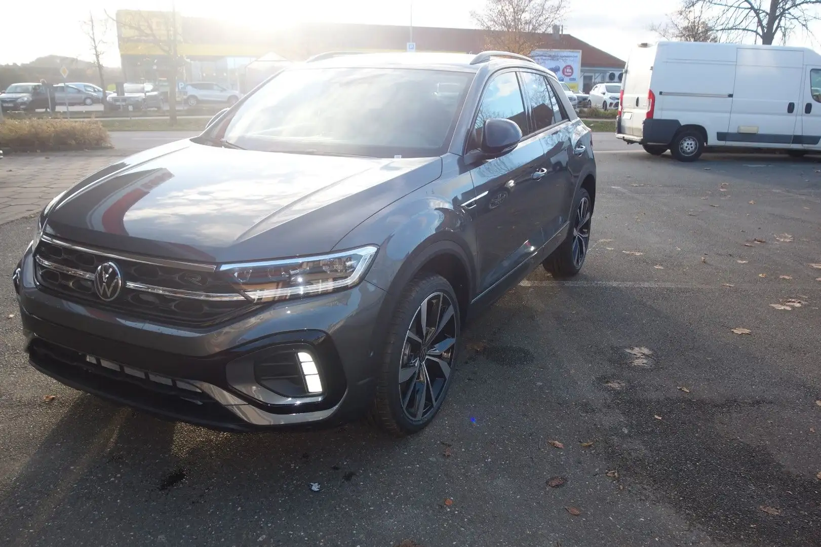 Volkswagen T-Roc R-Line Grau - 1