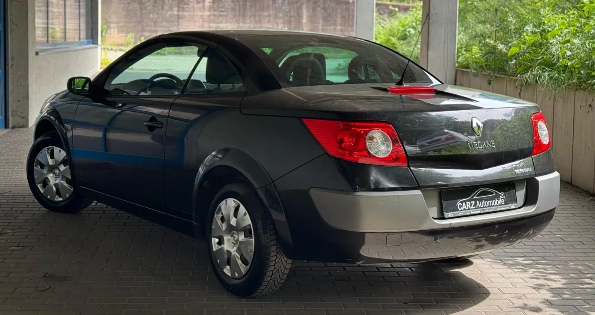 Renault Megane Authentique ** 2. Hand ** TÜV Neu** Schwarz - 2