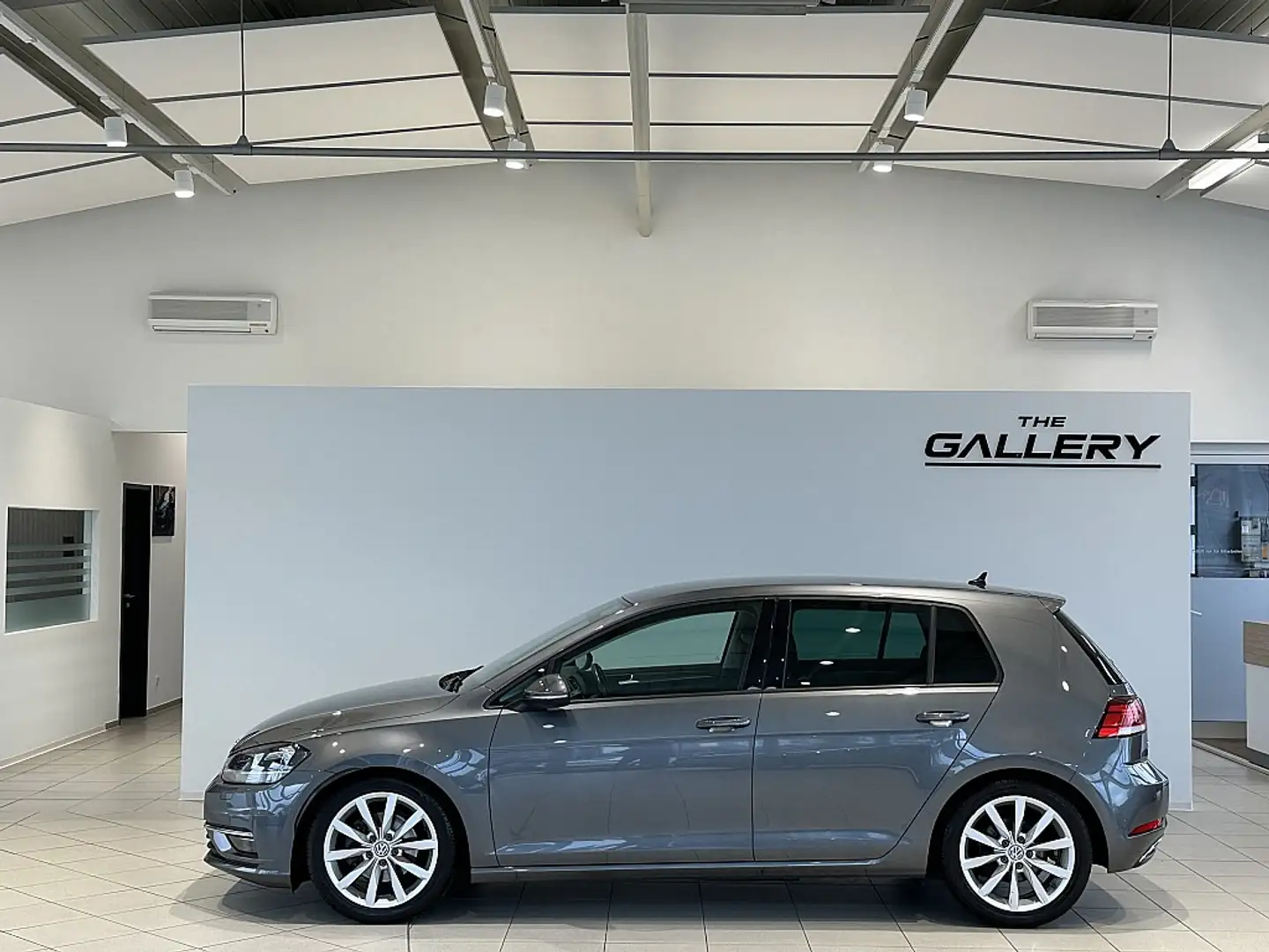 Volkswagen Golf 7 Comfortline 1,4 TSI*ACC*PDC*Facelift Gris - 1