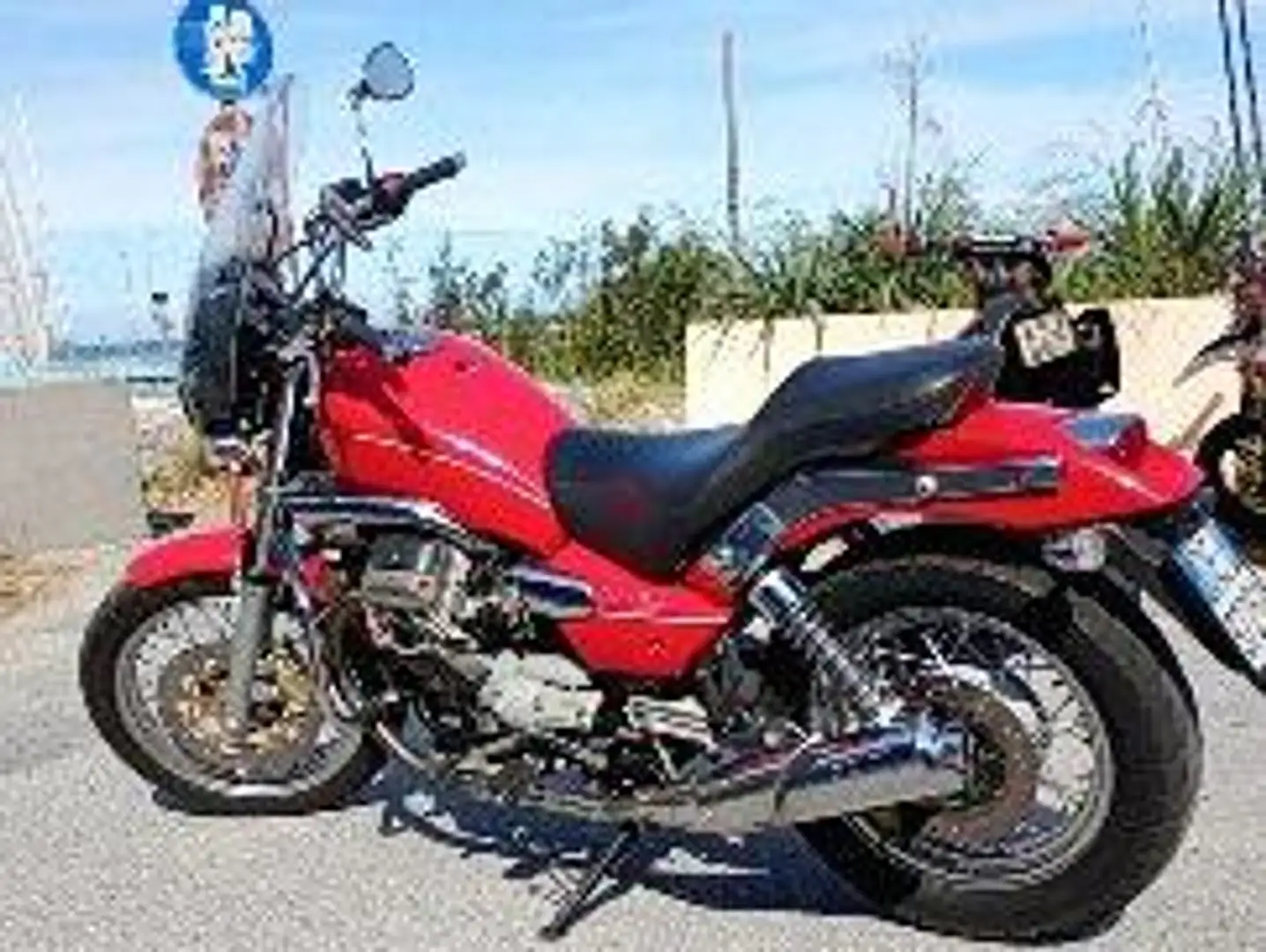 Moto Guzzi Nevada 750 CLASSIC Rouge - 1