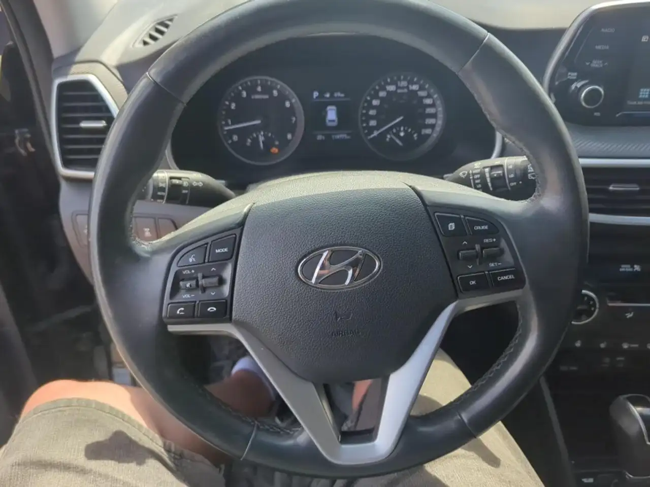 Hyundai TUCSON снимка Hyundai TUCSON