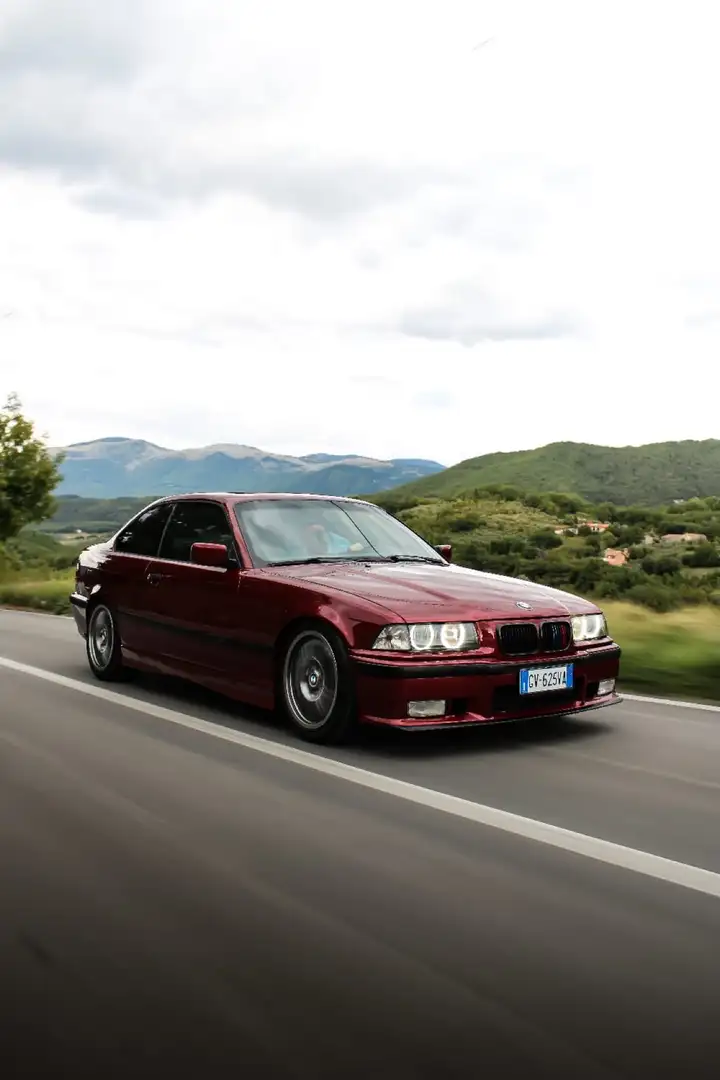 BMW 328 328i Coupe - 1