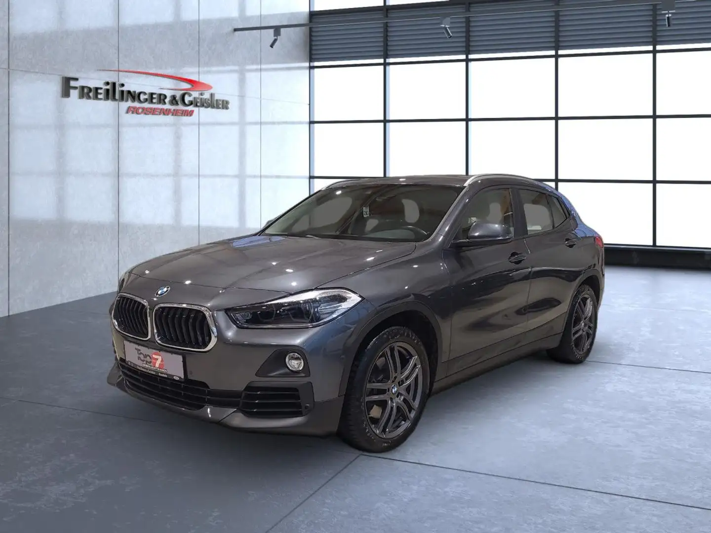 BMW X2 sDrive 20 i Advantage Bluetooth Navi LED Klima Grau - 2