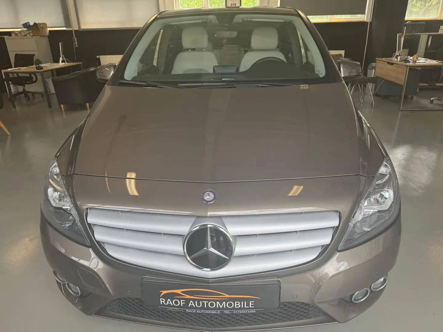 Mercedes-Benz B 180 1.8 CDI KAT 1HAND AHK NAVI PDC - 2