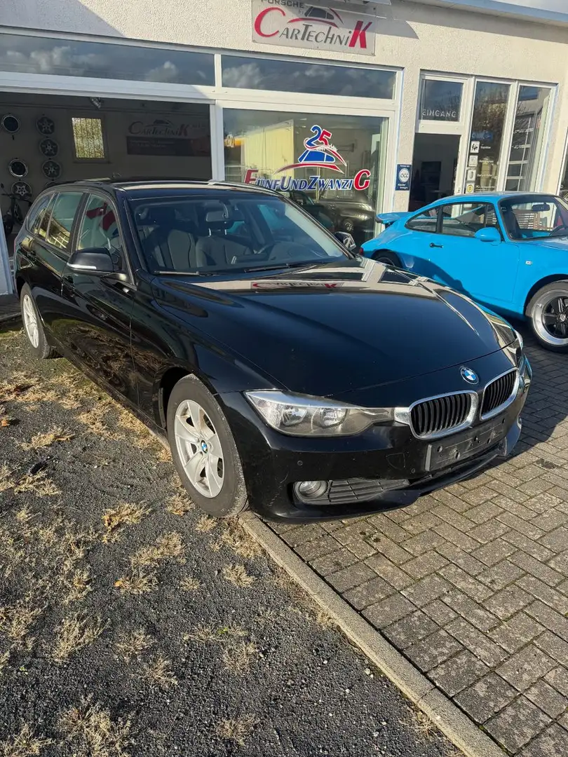 BMW 318 3 Touring 318 d - 2