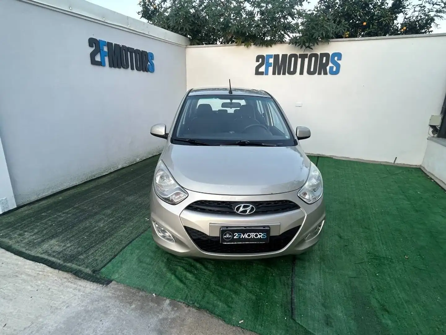 Hyundai i10 1.1 Sound Edition econext (bluedrive Gpl) Brons - 2