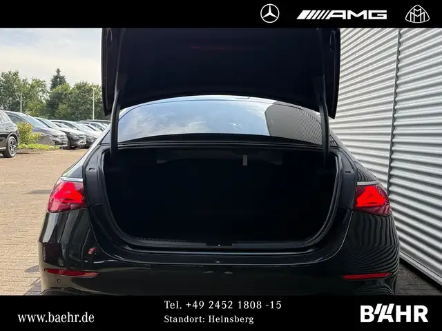 Mercedes-Benz E-Class view 15