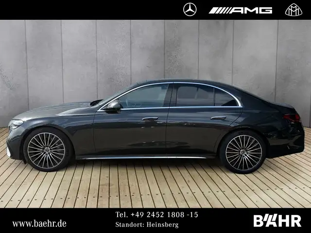 Mercedes-Benz E-Class view 2