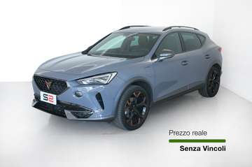 1.4 E-HYBRID DSG / Park assist - Adaptive Cruise Control - Portellone elettrico con sistema handsfree - Climatronic tre z