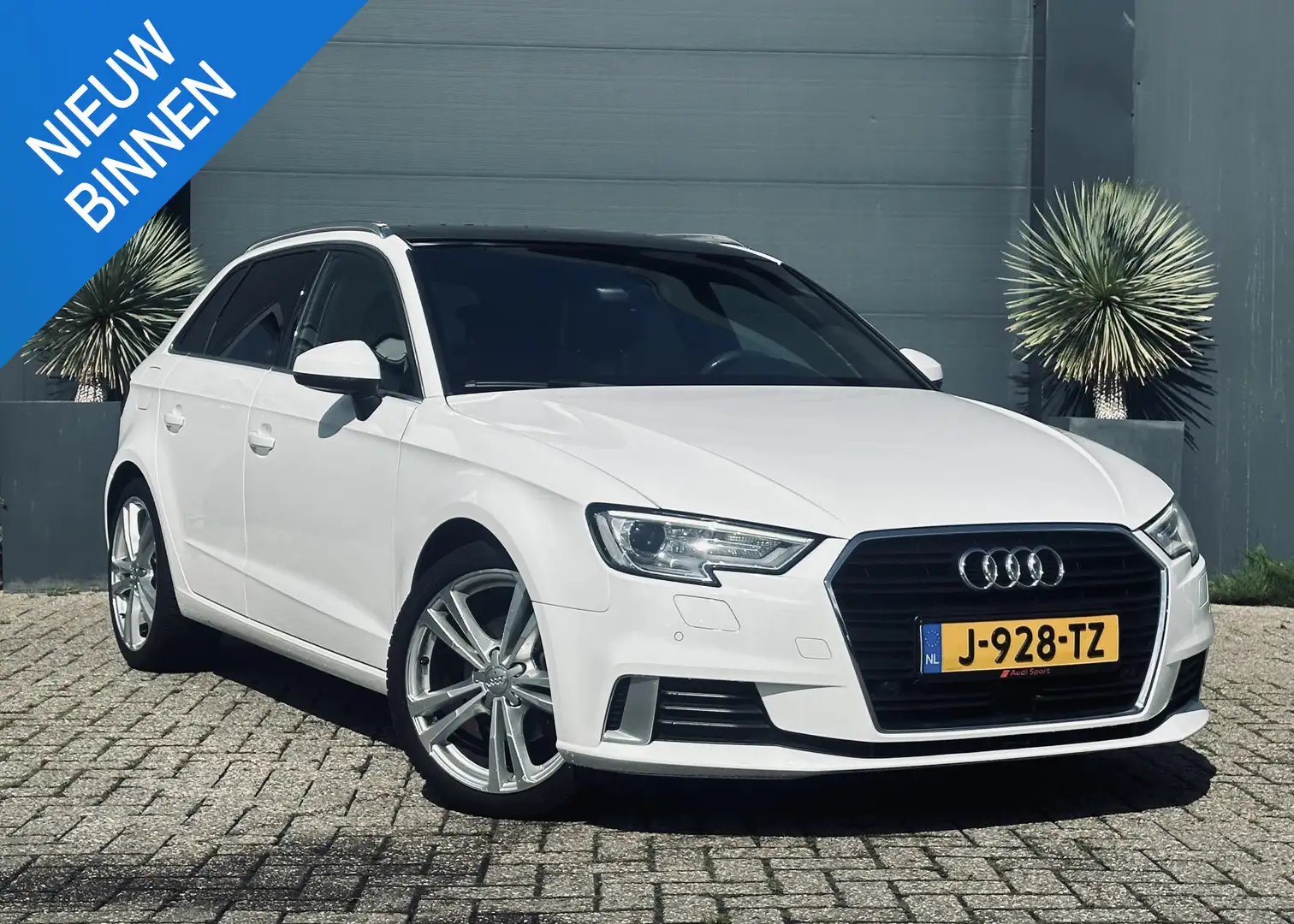 Audi A3 Sportback 1.5 TFSI CoD Sport S Line Edition Blanc - 1