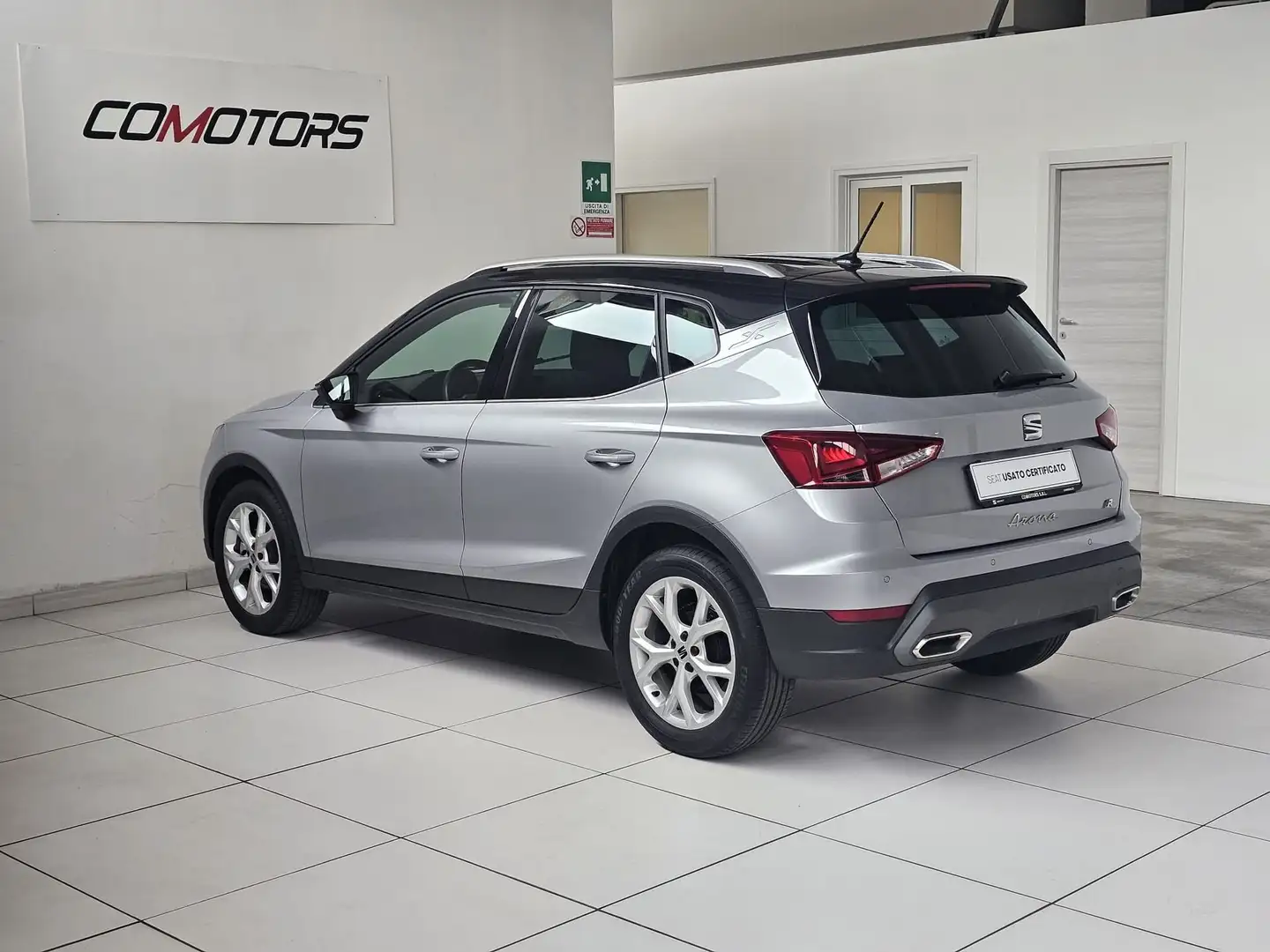 SEAT Arona 1.0 EcoTSI FR Silber - 2