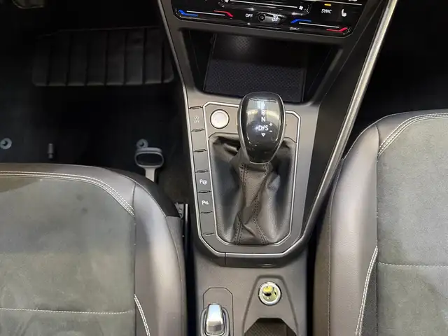 Volkswagen Taigo view 13