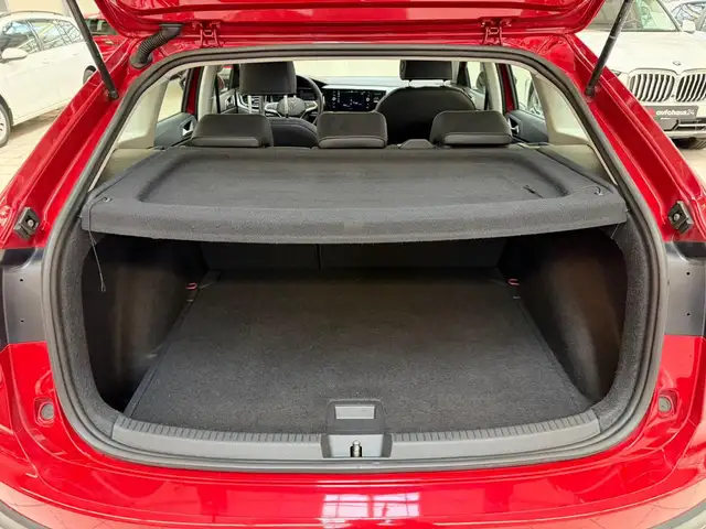 Volkswagen Taigo view 6